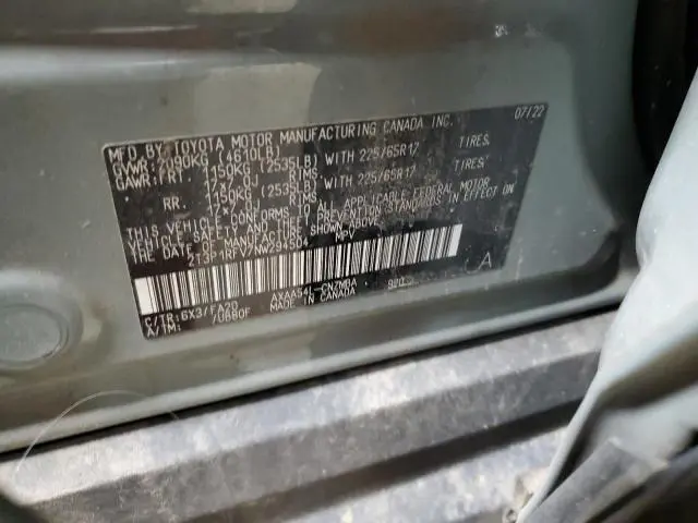 2022 TOYOTA RAV4 XLE  