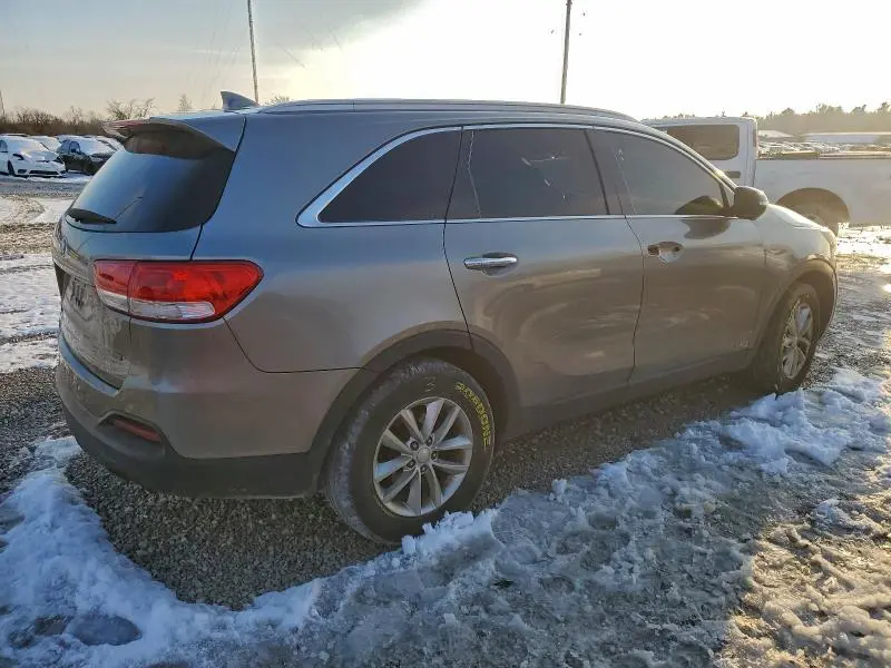 2016 KIA SORENTO LX  
