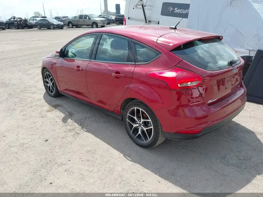 2017 FORD FOCUS SEL