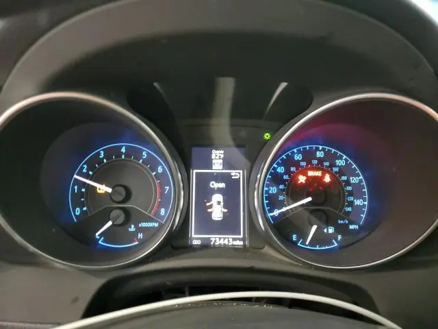 2018 TOYOTA COROLLA IM   