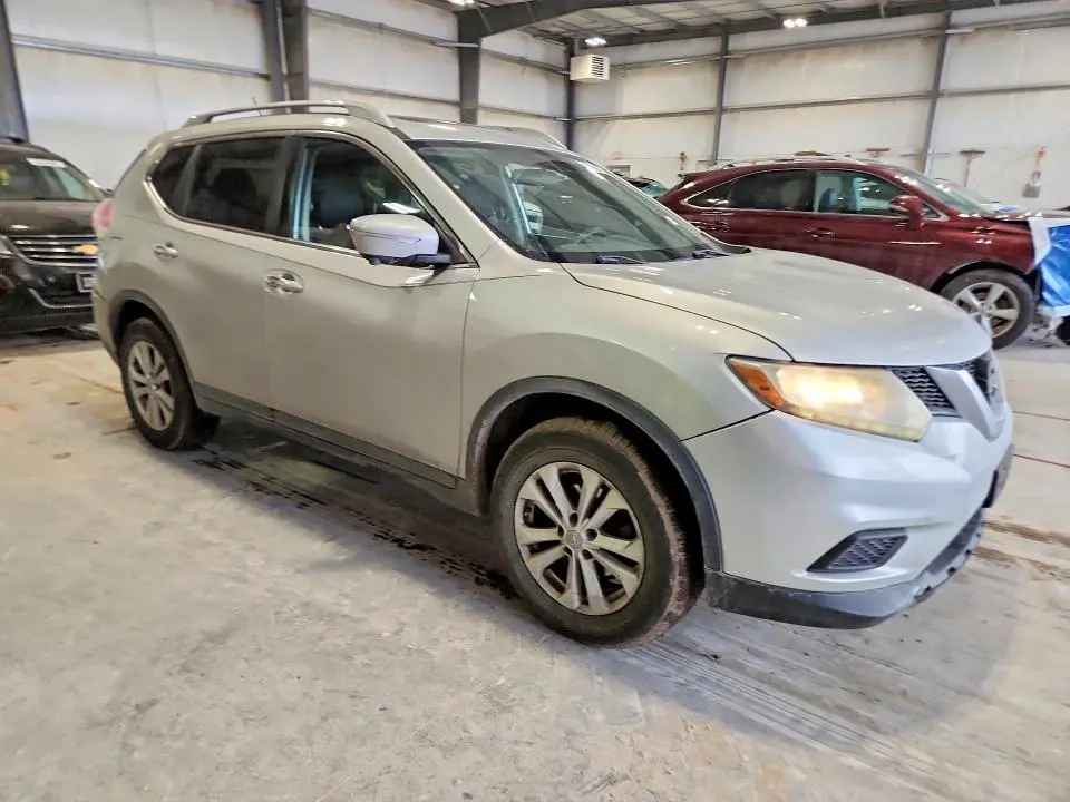 2015 NISSAN ROGUE S  