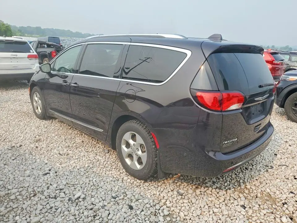 2017 CHRYSLER PACIFICA TOURING L PLUS  