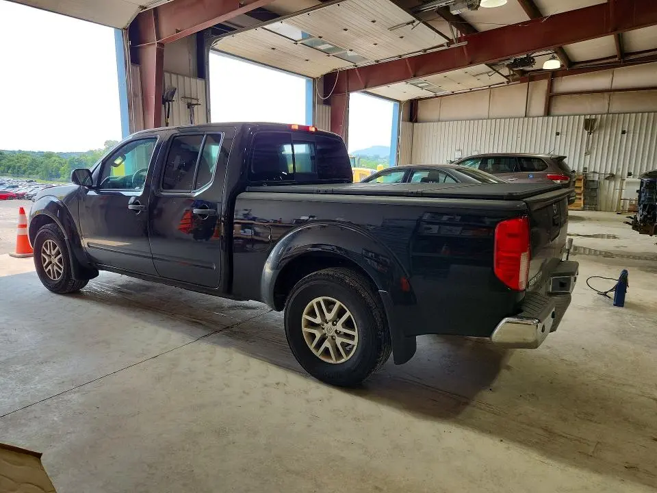 2016 NISSAN FRONTIER SV  
