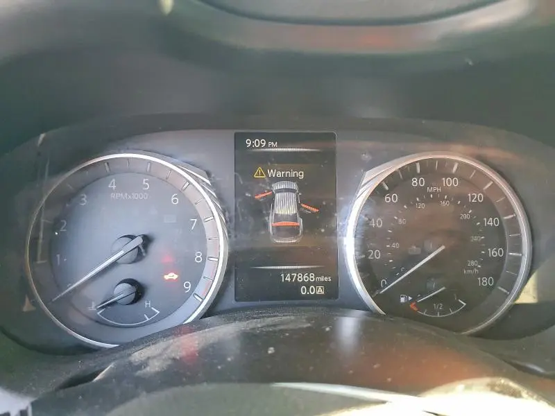 2018 INFINITI Q50 LUXE  