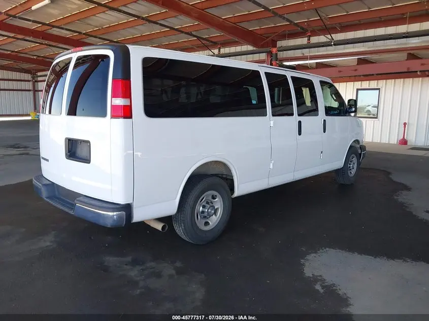 2017 CHEVROLET EXPRESS 3500 LT