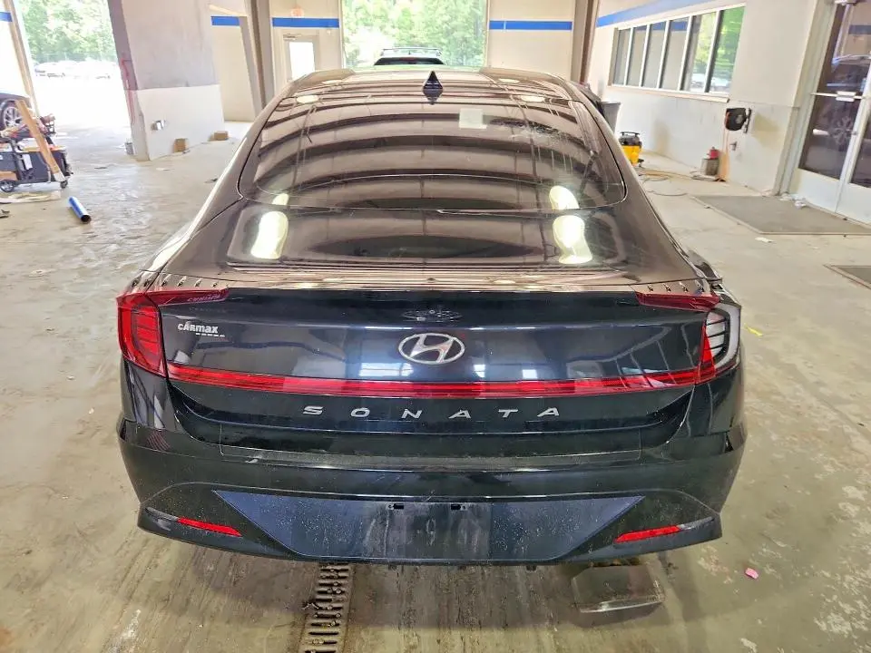 2022 HYUNDAI SONATA SEL  