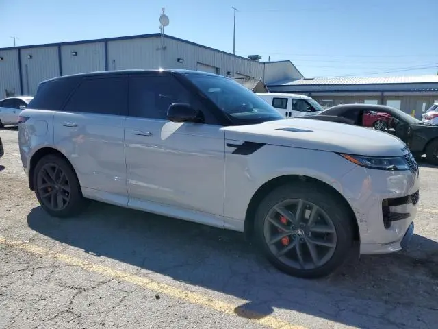 2025 LAND ROVER RANGE ROVER SPORT DYNAMIC SE  