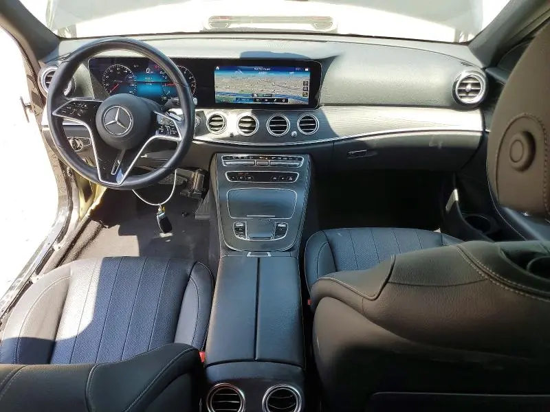 2022 MERCEDES-BENZ E 350  
