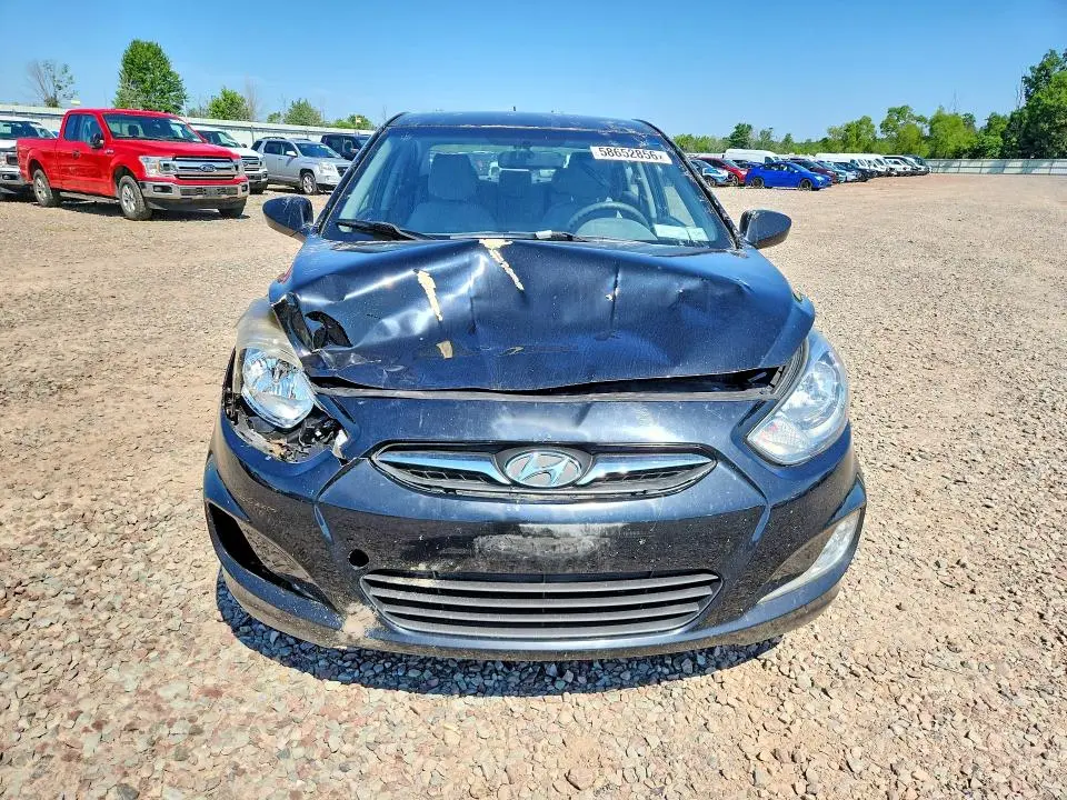 2013 HYUNDAI ACCENT GLS  