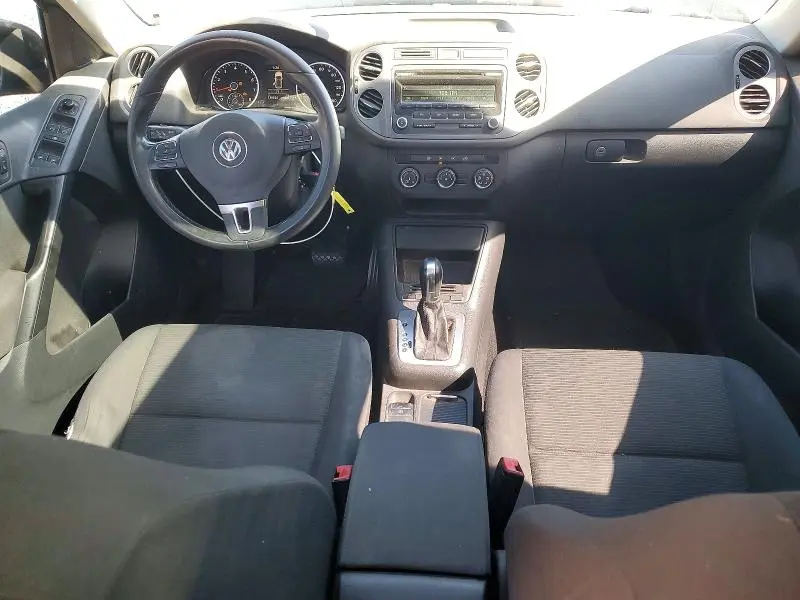 2013 VOLKSWAGEN TIGUAN S  