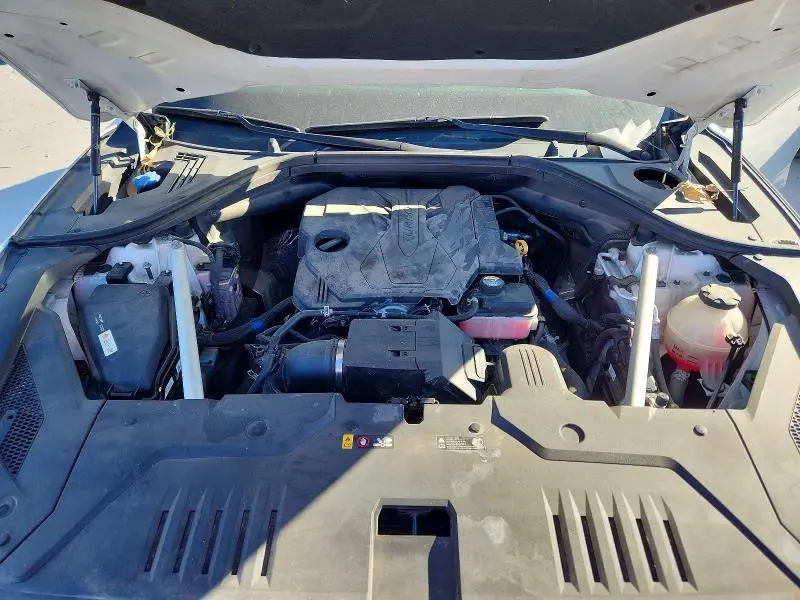 2022 GENESIS GV70 BASE  