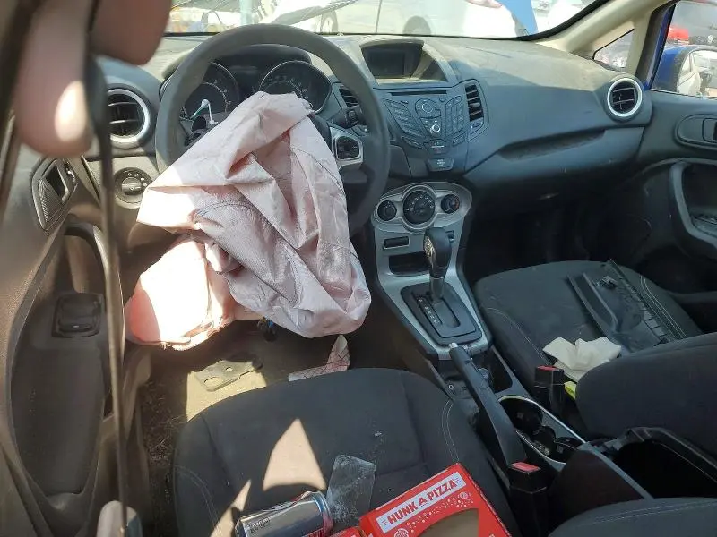 2018 FORD FIESTA SE  
