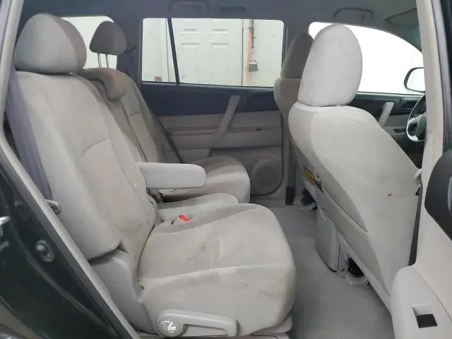 2010 TOYOTA HIGHLANDER   