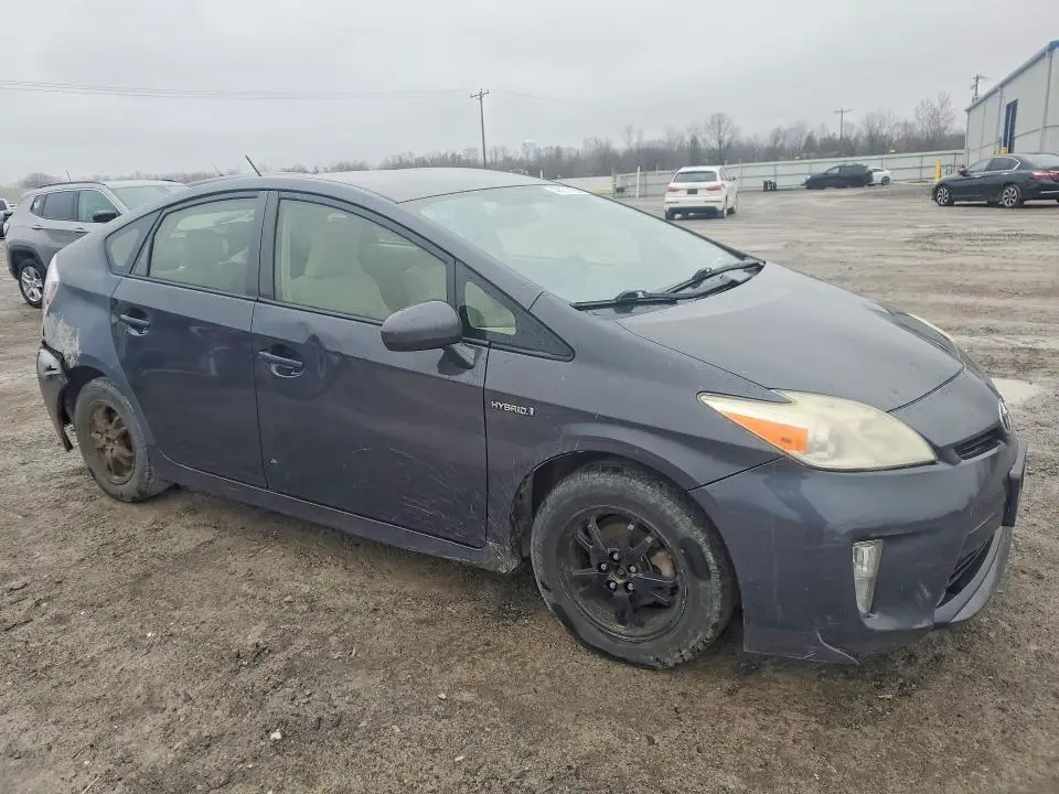 2012 TOYOTA PRIUS TWO  