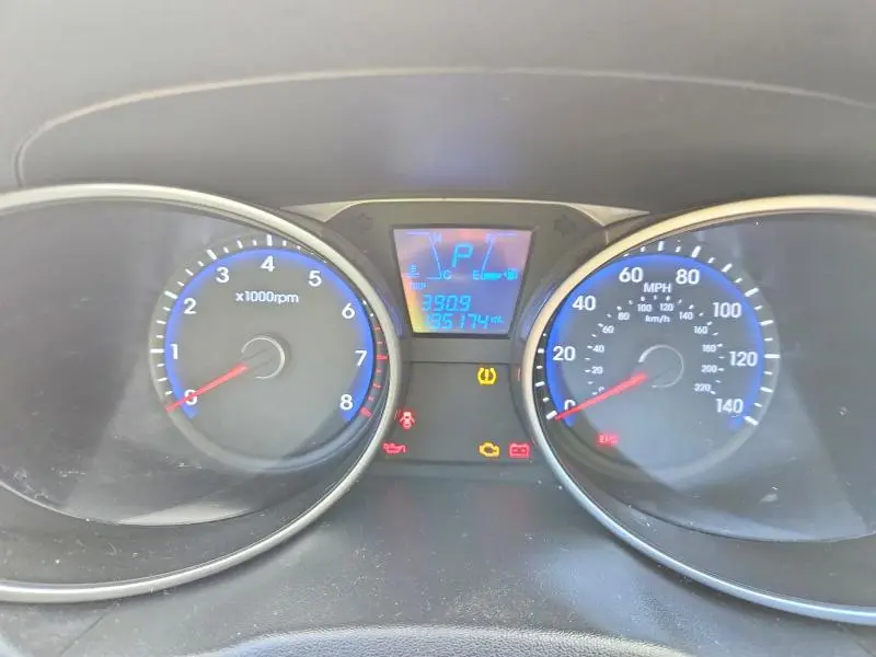 2012 HYUNDAI TUCSON LIMITED  