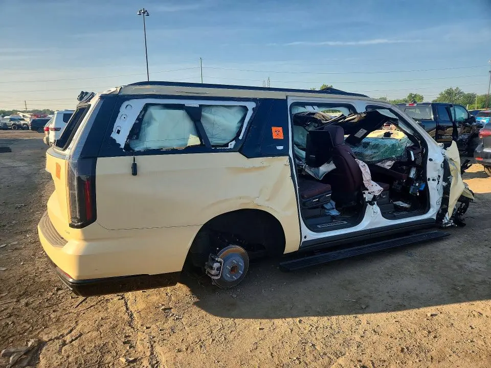 2025 CADILLAC ESCALADE ESV SPORT  