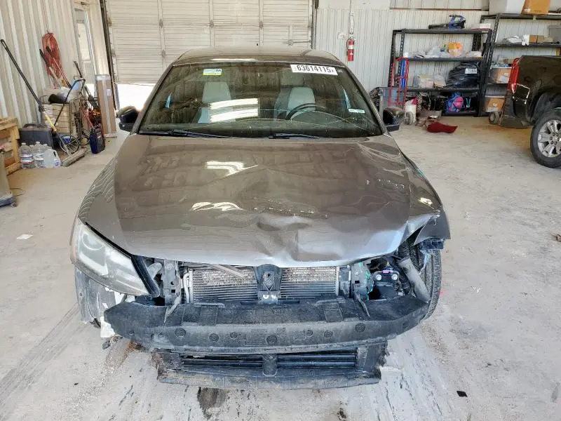 2015 VOLKSWAGEN JETTA SE  