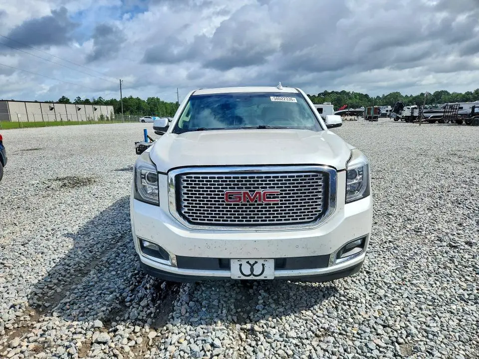 2017 GMC YUKON DENALI  