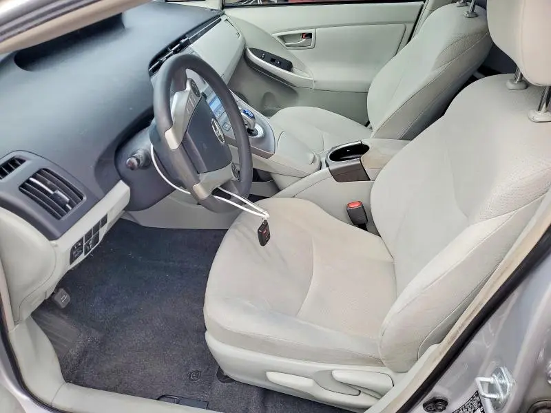 2015 TOYOTA PRIUS TWO  