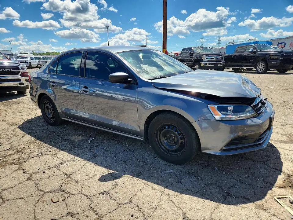 2015 VOLKSWAGEN JETTA   
