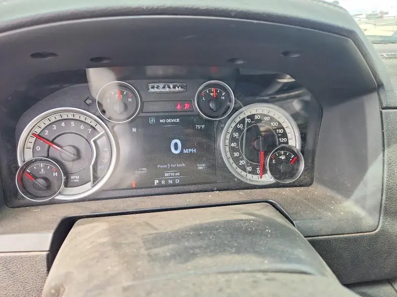 2015 RAM 1500 LARAMIE  