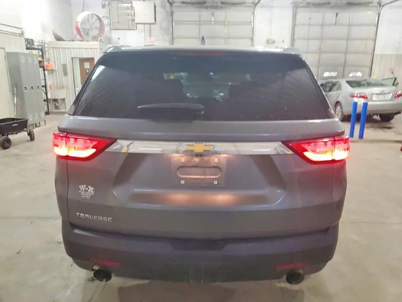 2020 CHEVROLET TRAVERSE LS  