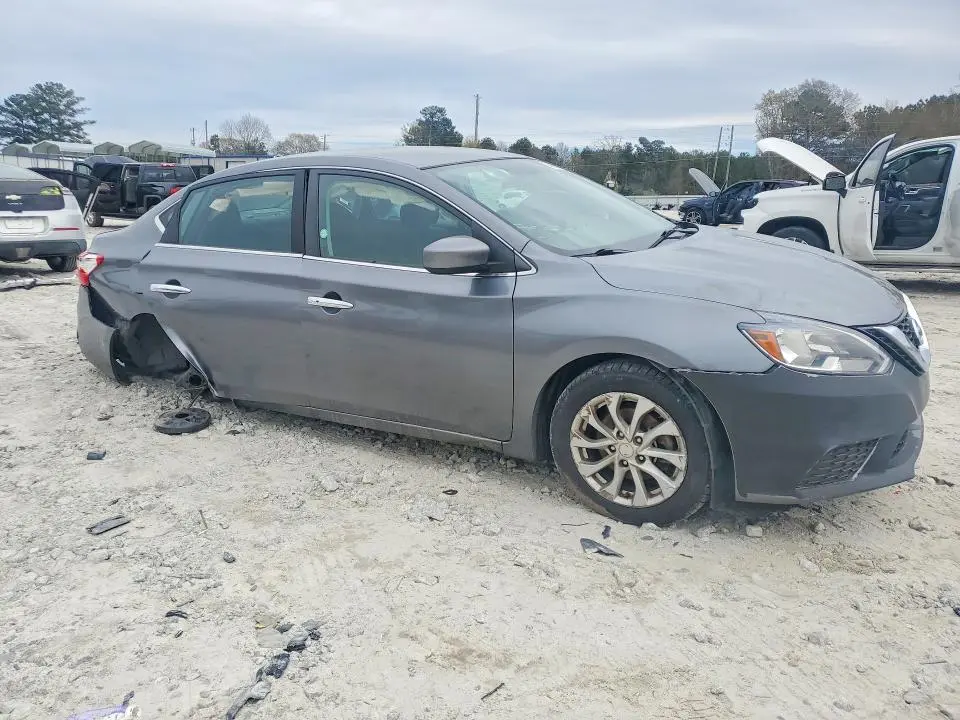 2019 NISSAN SENTRA SV  