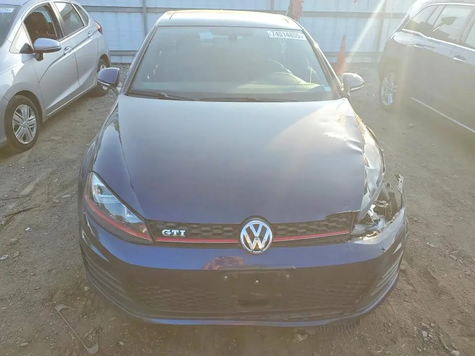 2015 VOLKSWAGEN GTI   