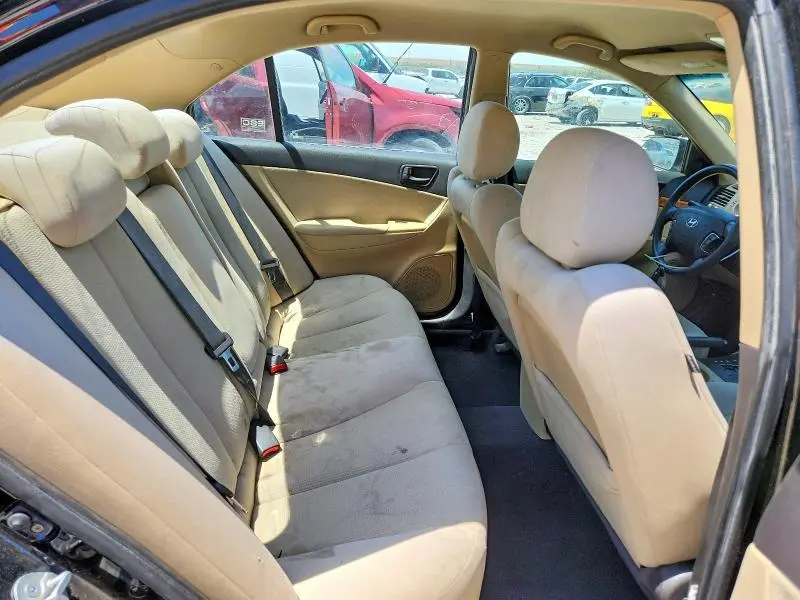 2010 HYUNDAI SONATA GLS  