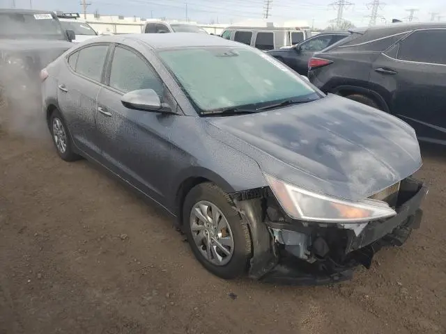 2019 HYUNDAI ELANTRA SE