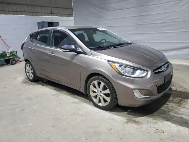 2013 HYUNDAI ACCENT GLS  
