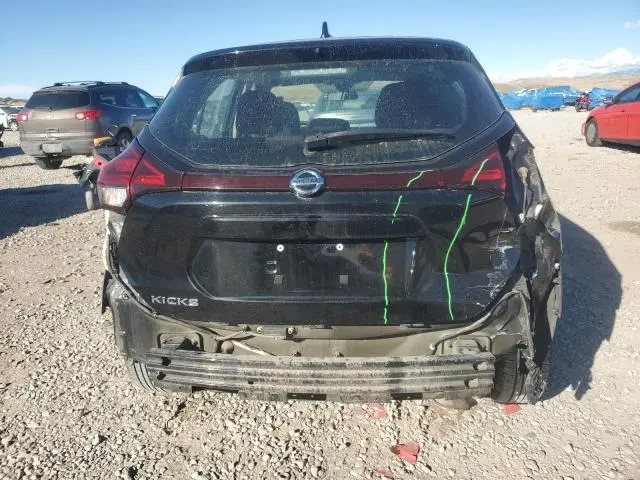 2021 NISSAN KICKS S  