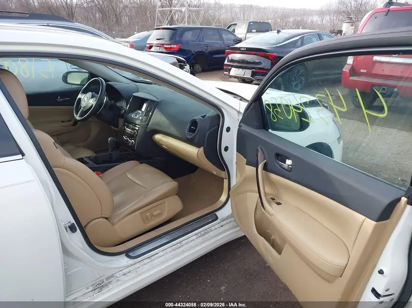 2011 NISSAN MAXIMA 3.5 SV