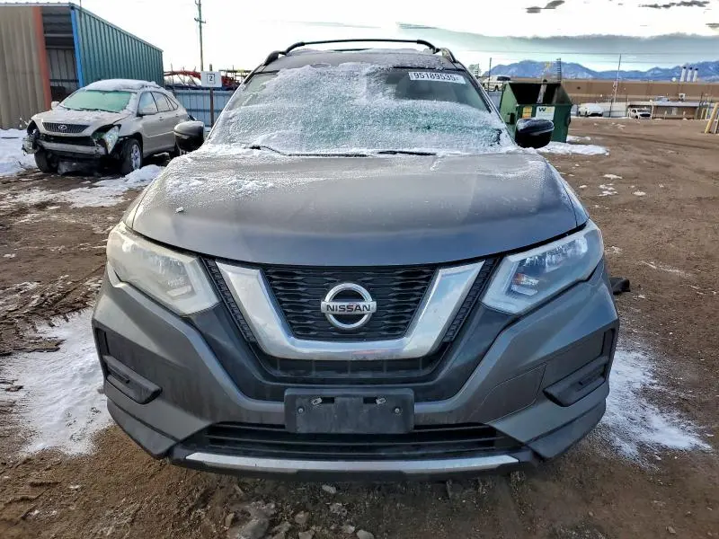 2017 NISSAN ROGUE SV  