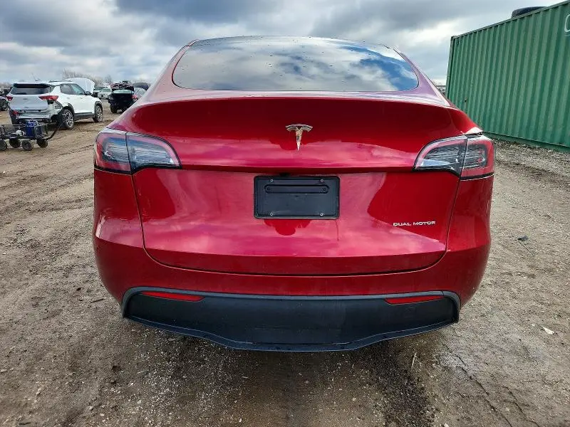 2024 TESLA MODEL Y   