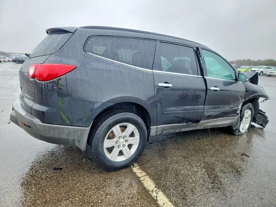 2012 CHEVROLET TRAVERSE LT  