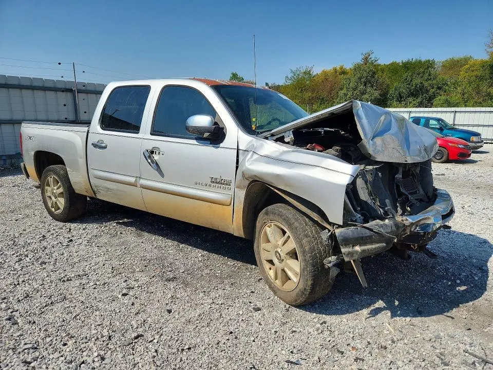2013 CHEVROLET SILVERADO K1500 LT  