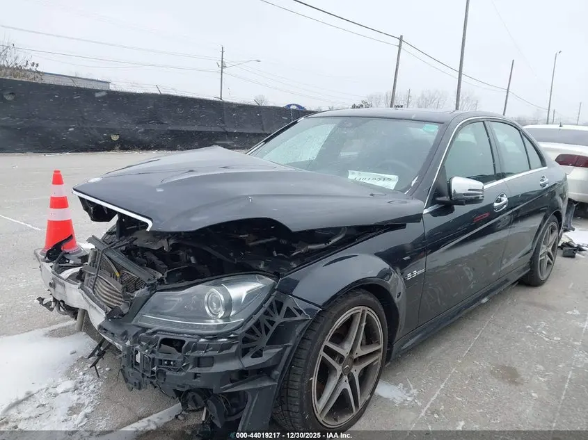 2012 MERCEDES-BENZ C 63 AMG  
