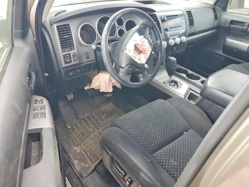 2010 TOYOTA TUNDRA GRADE  