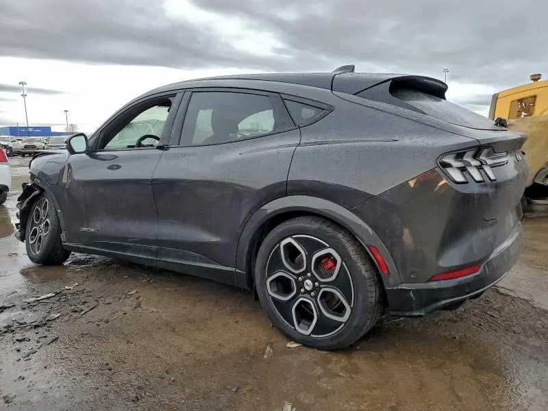 2022 FORD MUSTANG MACH-E GT  