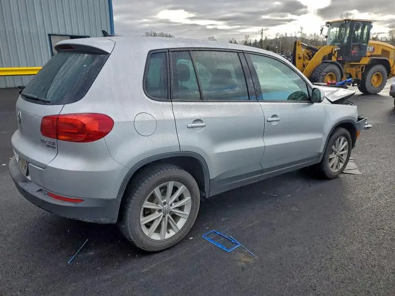 2014 VOLKSWAGEN TIGUAN S  