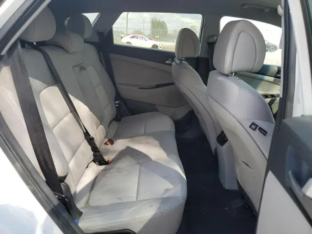 2018 HYUNDAI TUCSON SPORT  