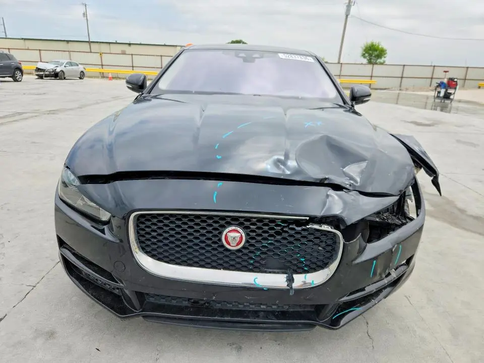 2017 JAGUAR XE   