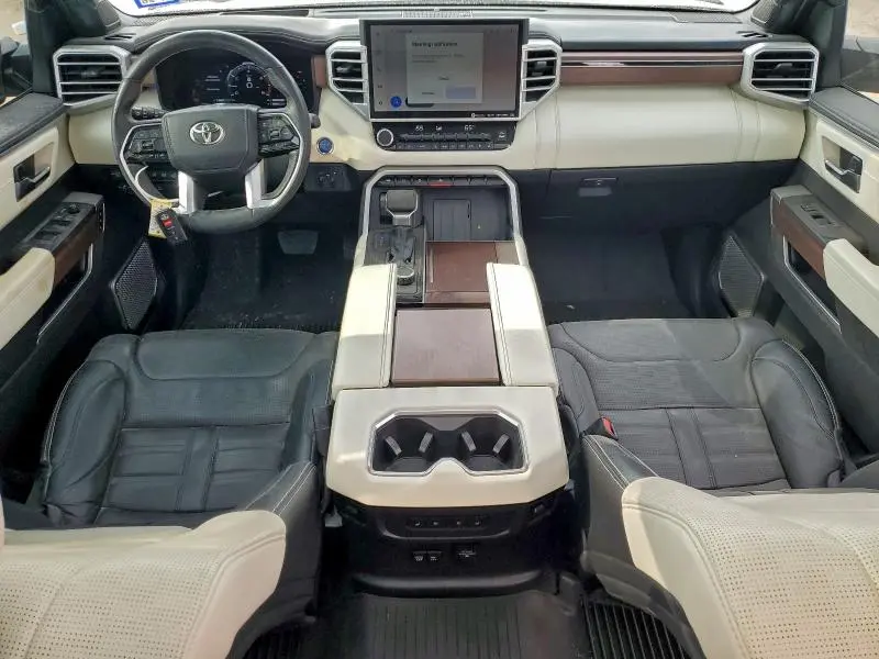 2023 TOYOTA TUNDRA CREWMAX CAPSTONE  