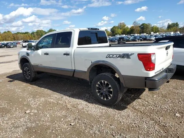 2019 NISSAN TITAN XD SL  