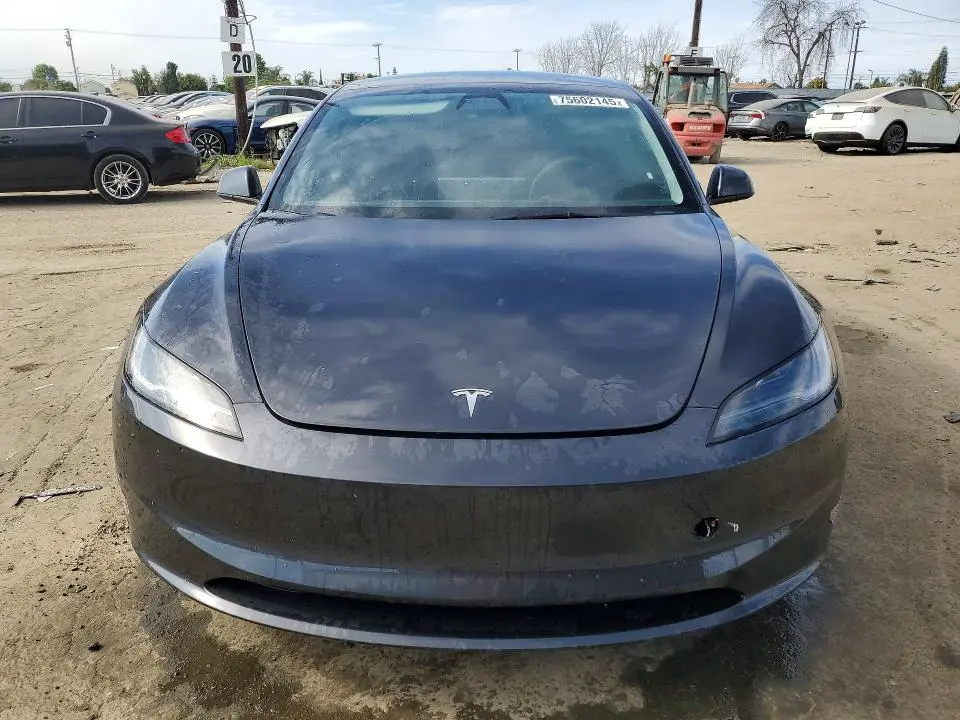 2024 TESLA MODEL 3   