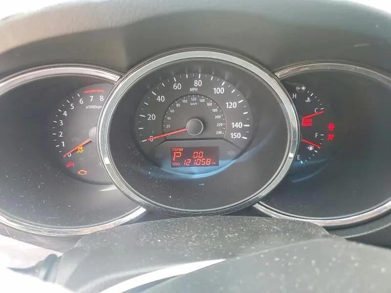 2013 KIA SORENTO LX  