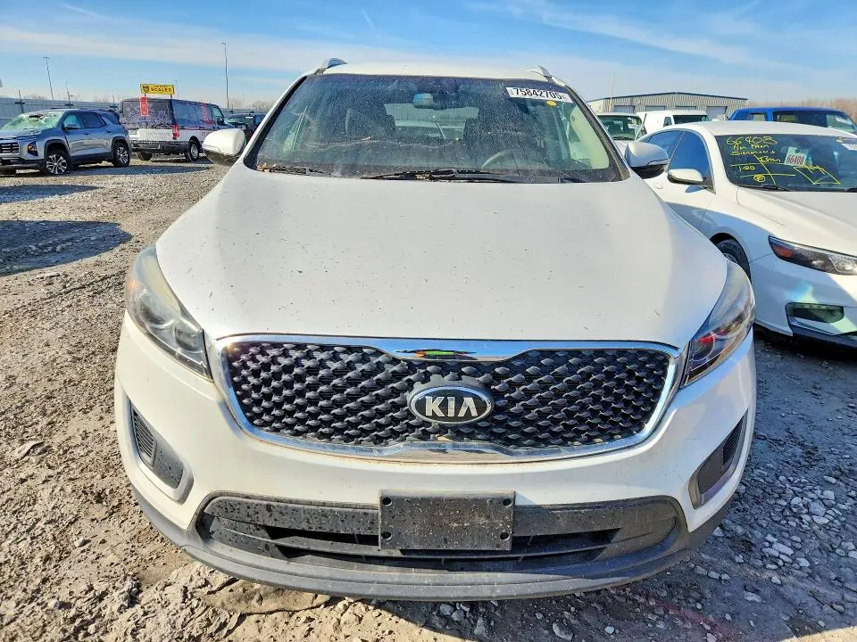 2016 KIA SORENTO LX  