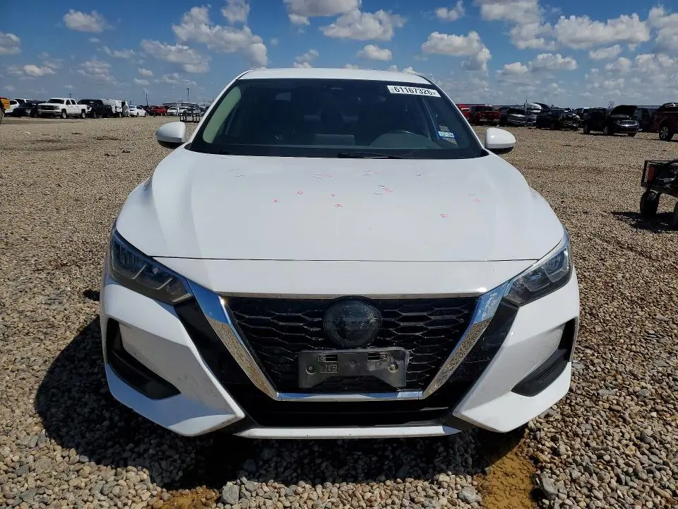 2021 NISSAN SENTRA SV  