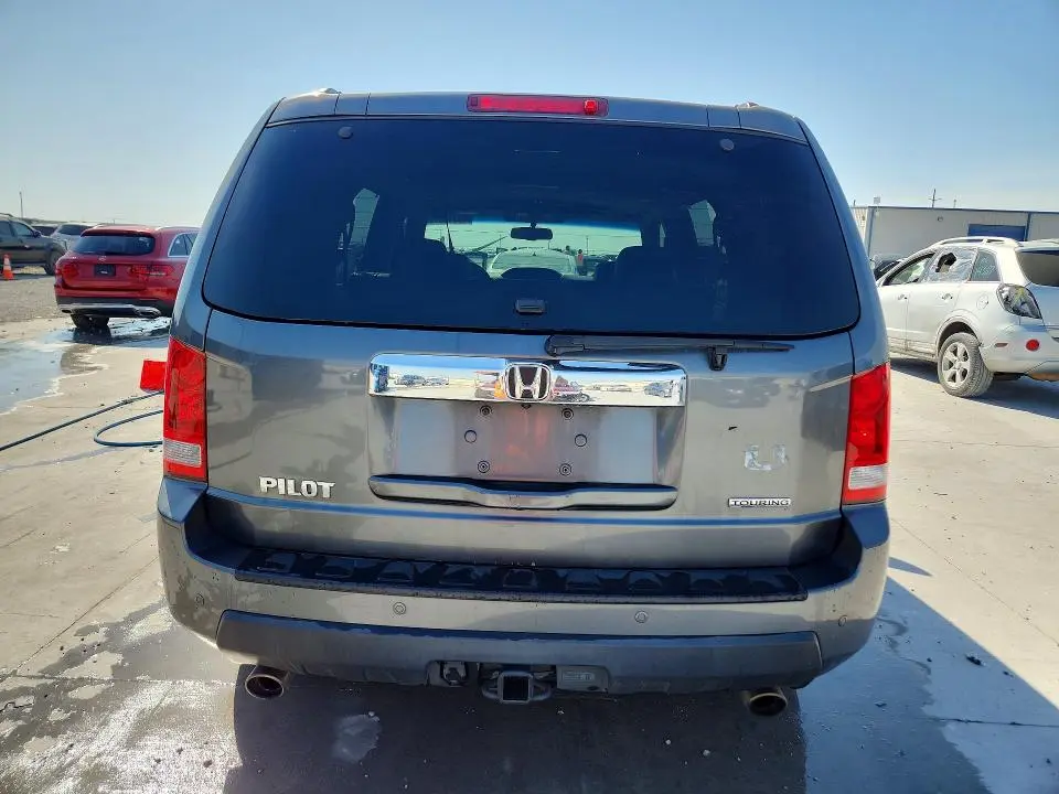 2010 HONDA PILOT TOURING  